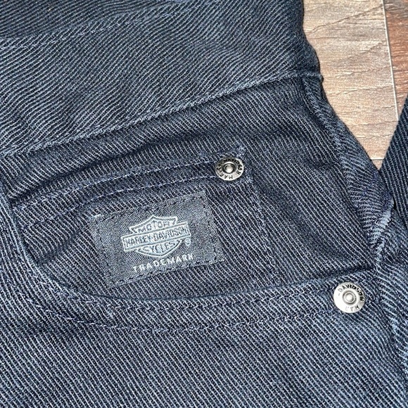 NWOT Harley Davidson Classic Jeans.  Size 6. 100% Cotton - Picture 4 of 12